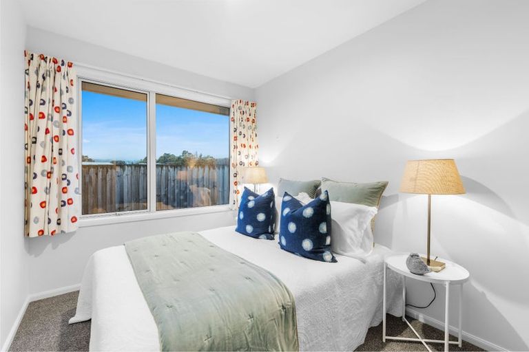 Photo of property in 5 Gilders Grove, Heathcote Valley, Christchurch, 8022