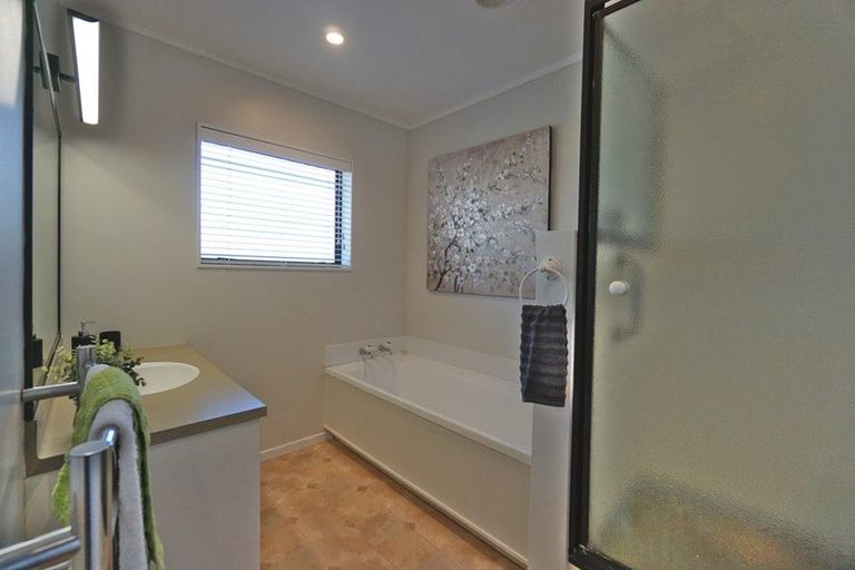 Photo of property in 31 Rutherford Street, Chedworth, Hamilton, 3210