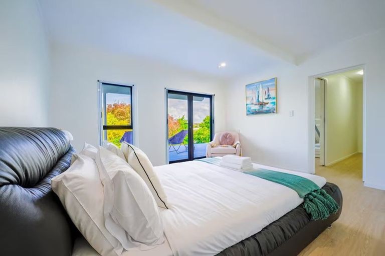 Photo of property in 2/172 Clovelly Road, Bucklands Beach, Auckland, 2012