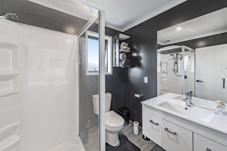 Photo of property in 11 Ragley Way, Rolleston, 7615