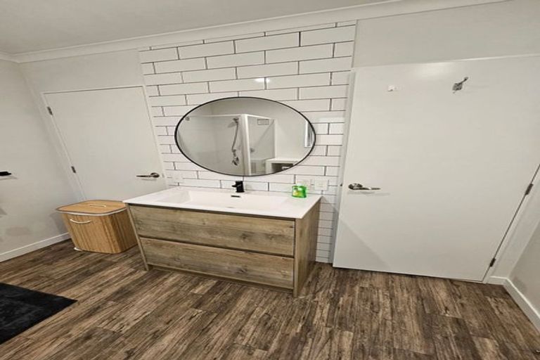 Photo of property in 24b Rimutaka Street, Paraparaumu, 5032