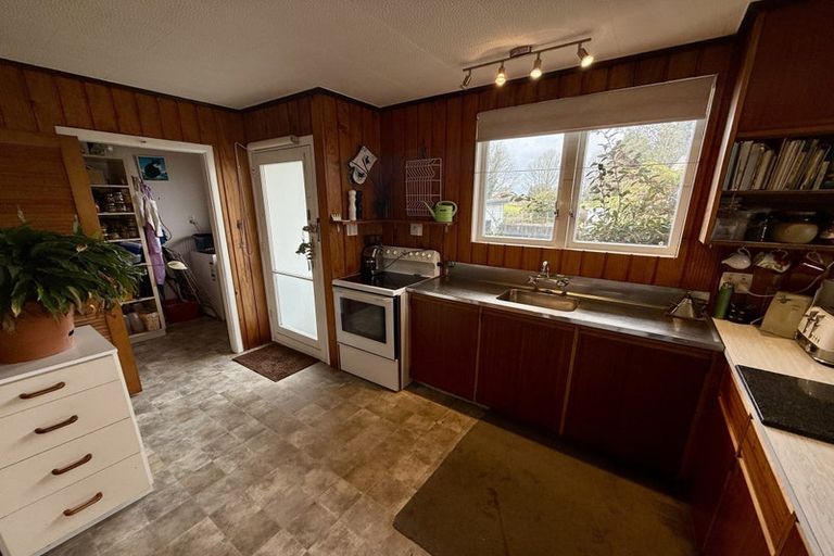 Photo of property in 9 Wykeham Place, Tokoroa, 3420