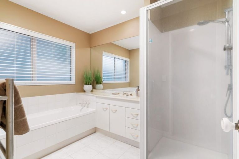 Photo of property in 19 Bronte Place, Somerville, Auckland, 2014