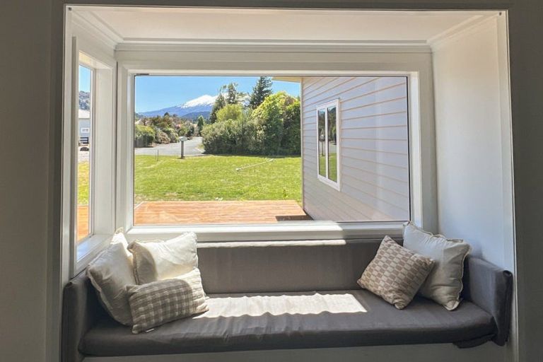 Photo of property in 9 Maire Way, Ohakune, 4625