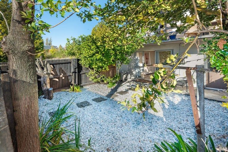 Photo of property in 1/273 Riccarton Road, Upper Riccarton, Christchurch, 8041