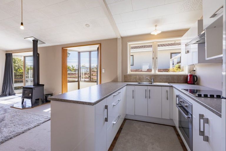 Photo of property in 124 Charles Street, Westshore, Napier, 4110