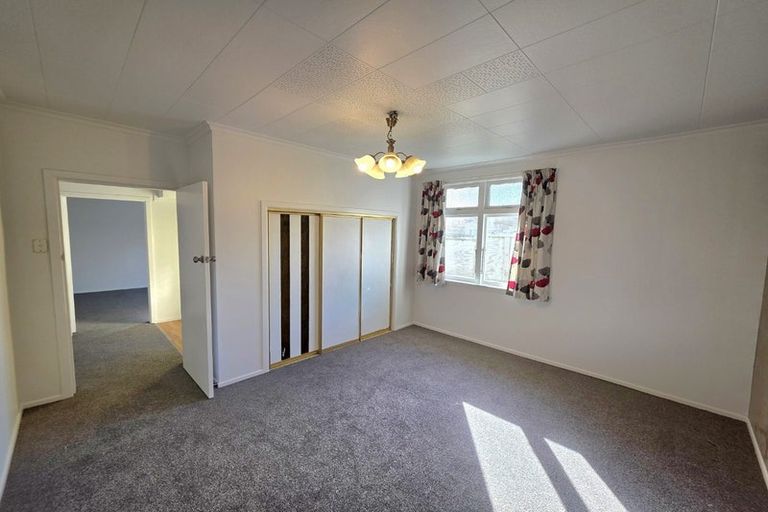 Photo of property in 373 Saint Aubyn Street, Moturoa, New Plymouth, 4310