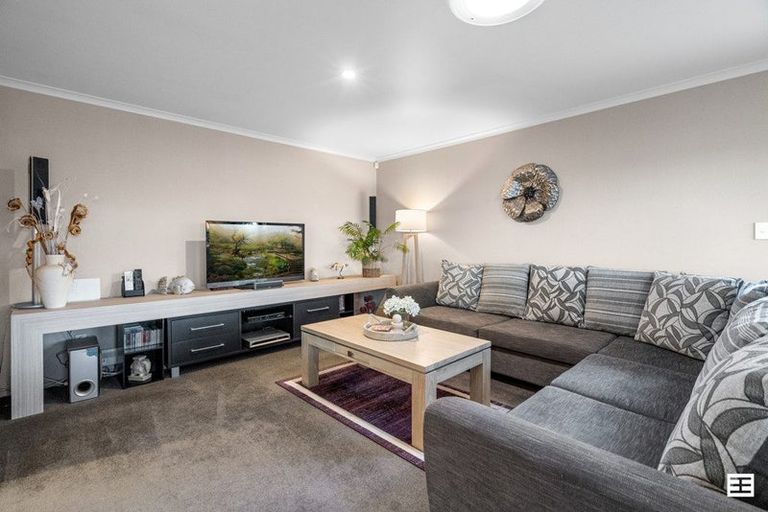 Photo of property in 8 Siemonek Rise, Bethlehem, Tauranga, 3110