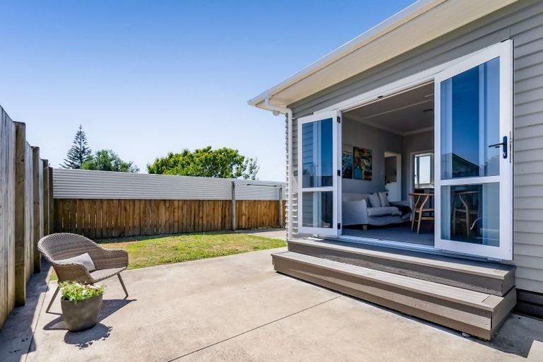 Photo of property in 104b Centennial Avenue, Waitara, 4320