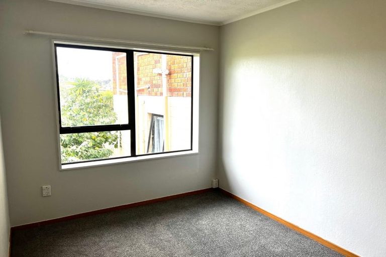 Photo of property in 1/57 Nigel Road, Browns Bay, Auckland, 0630