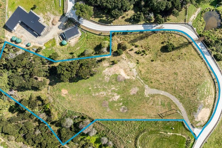 Photo of property in 4 Karamu Way, Pauatahanui, 5381