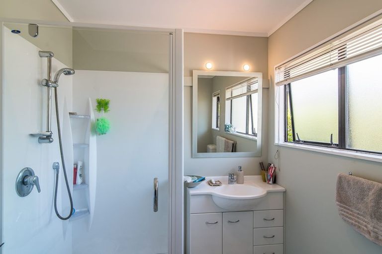 Photo of property in 133 Weggery Drive, Waikanae Beach, Waikanae, 5036