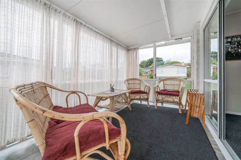 Photo of property in 11 Coronet Place, Awapuni, Palmerston North, 4412