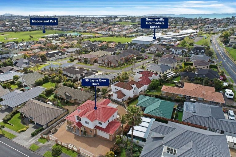 Photo of property in 50 Jane Eyre Drive, Somerville, Auckland, 2014