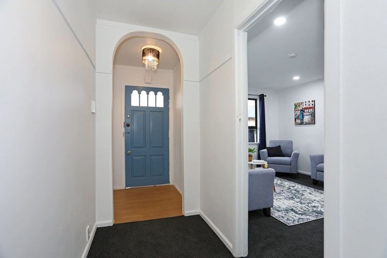 Photo of property in 14 Alexandra Street, Marton, 4710