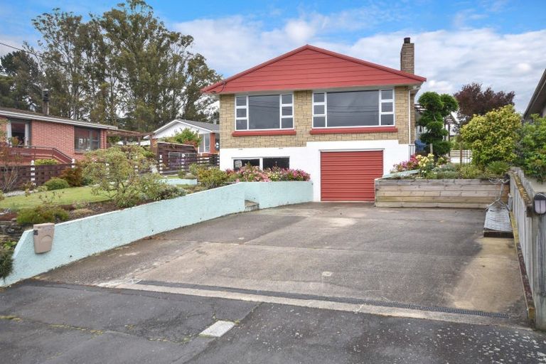 Photo of property in 35 Kennedy Road, Fairfield, Dunedin, 9018