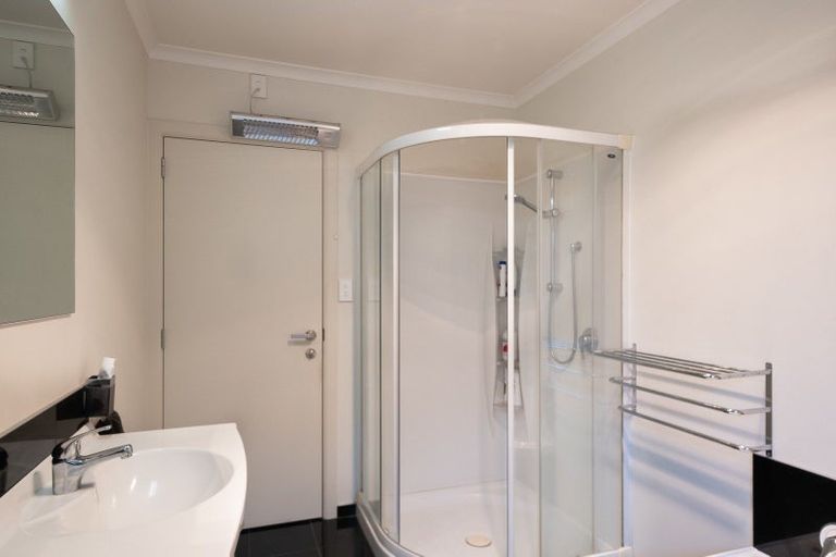 Photo of property in 619a Queen Street East, Levin, 5510