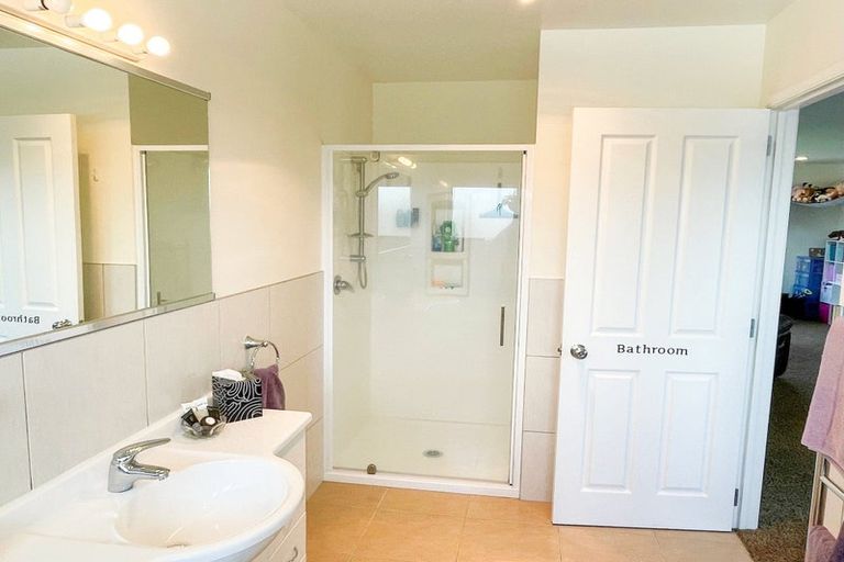 Photo of property in 87 Arabian Drive, Papamoa Beach, Papamoa, 3118