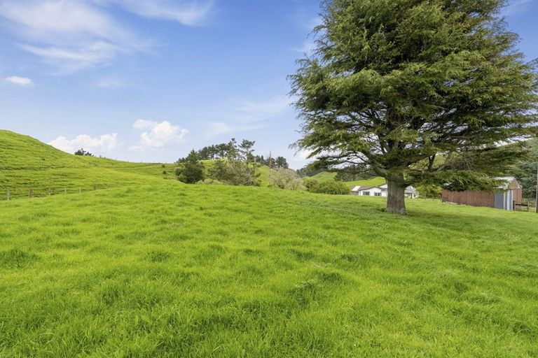 Photo of property in 347 Standish Road, Toko, Stratford, 4394