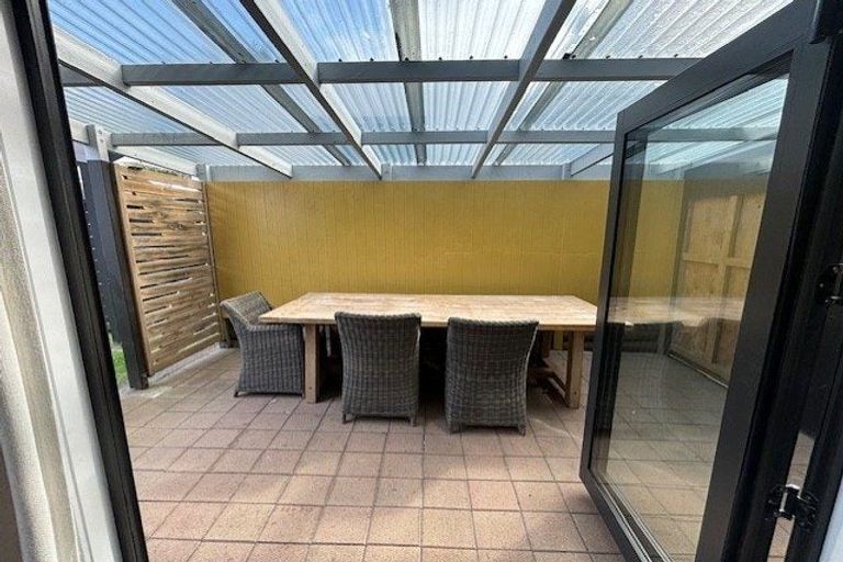 Photo of property in 806a Papamoa Beach Road, Papamoa Beach, Papamoa, 3118