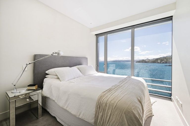 Photo of property in Clyde Quay Wharf, 2a/6 Clyde Quay Wharf, Te Aro, Wellington, 6011