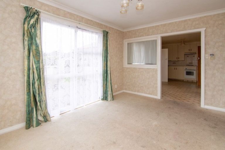 Photo of property in 33 Kent Crescent, Awapuni, Palmerston North, 4412