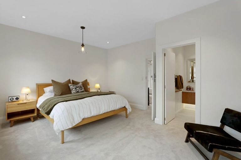 Photo of property in 134 Papanui Road, Merivale, Christchurch, 8014