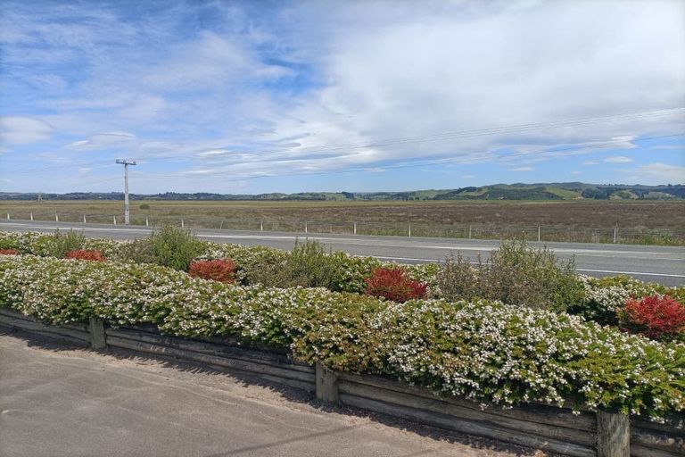 Photo of property in 1/382 Main Road North, Bay View, Napier, 4104