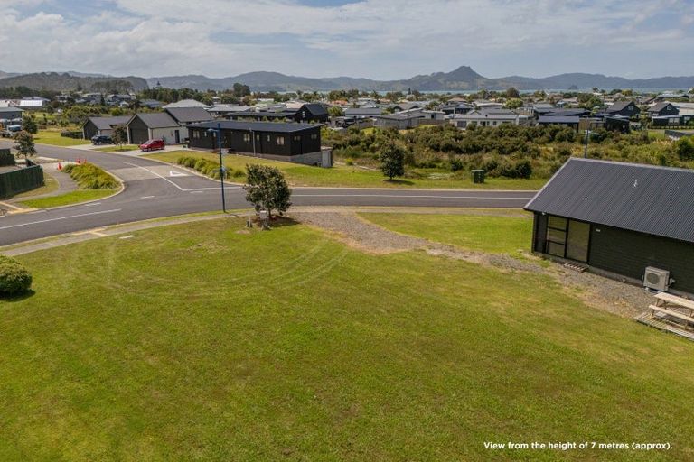 Photo of property in 4 Longreach Drive, Cooks Beach, Whitianga, 3591