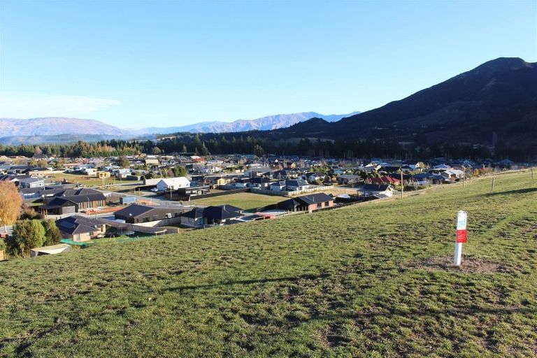 Photo of property in 14 Rosella Lane, Lake Hawea, 9382