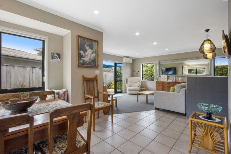 Photo of property in 20a Heron Crescent, Katikati, 3129