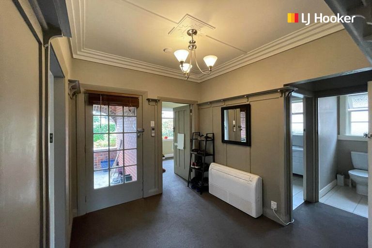 Photo of property in 16 Kirriemuir Street, Maryhill, Dunedin, 9011