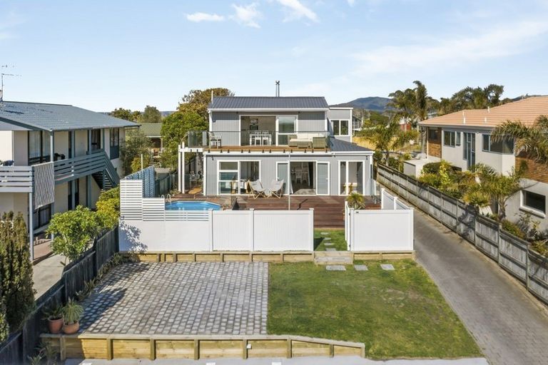 Photo of property in 996 Papamoa Beach Road, Papamoa Beach, Papamoa, 3118