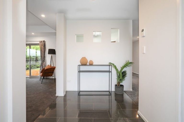 Photo of property in 32 Stafford Rise, Owhata, Rotorua, 3010