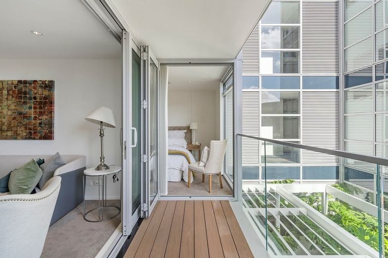 Photo of property in Parkview Residences, 207/15 Rendall Place, Eden Terrace, Auckland, 1021