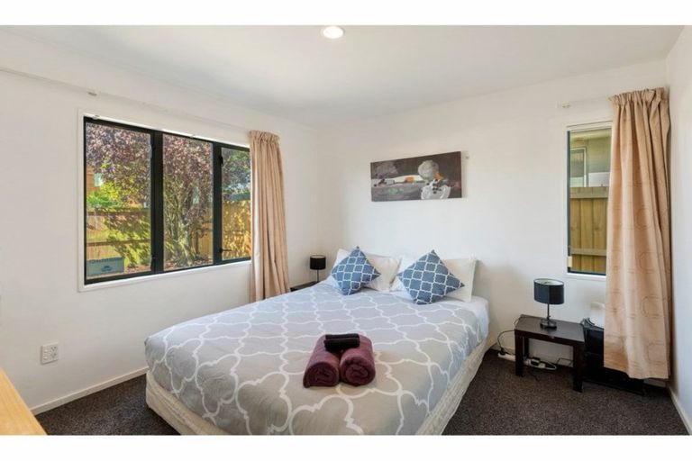 Photo of property in 1/12 Burdale Street, Riccarton, Christchurch, 8011