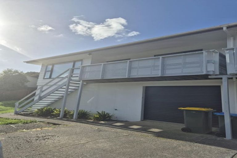 Photo of property in 49a Albatross Close, Whitby, Porirua, 5024