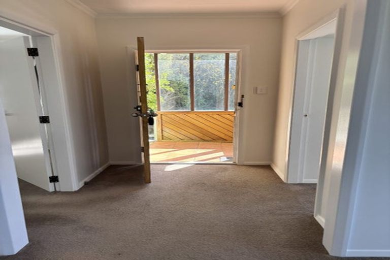 Photo of property in 169 Broderick Road, Johnsonville, Wellington, 6037