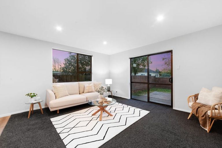 Photo of property in 2/30a Manning Place, Woolston, Christchurch, 8023