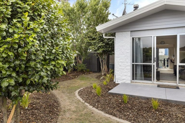 Photo of property in 42c Hutcheson Street, Mayfield, Blenheim, 7201