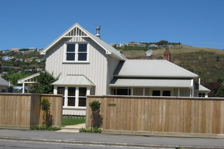 Photo of property in 33 Hardwicke Street, Sumner, Christchurch, 8081