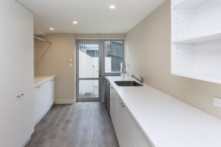 Photo of property in 8a Macmillan Avenue, Cashmere, Christchurch, 8022