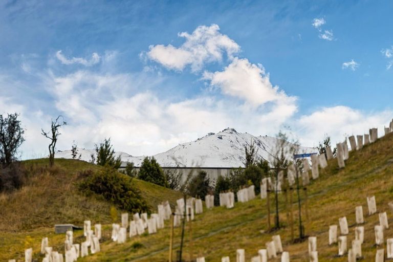 Photo of property in 106 Risinghurst Terrace, Lower Shotover, Queenstown, 9304