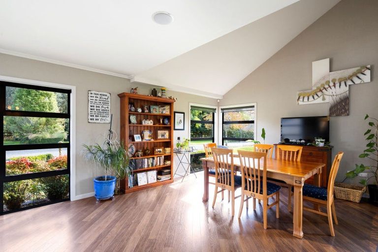 Photo of property in 37 Koppens Road, Tamahere, Hamilton, 3283