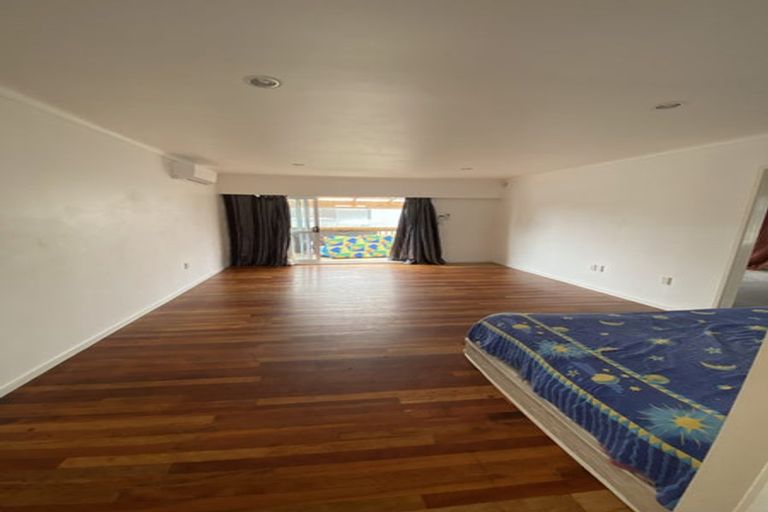 Photo of property in 2/279 Shirley Road, Papatoetoe, Auckland, 2025