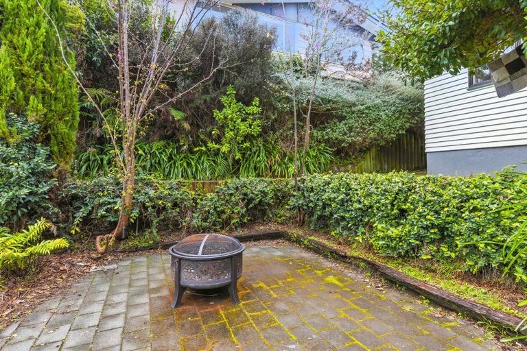 Photo of property in 15 Leinster Avenue, Raumati South, Paraparaumu, 5032