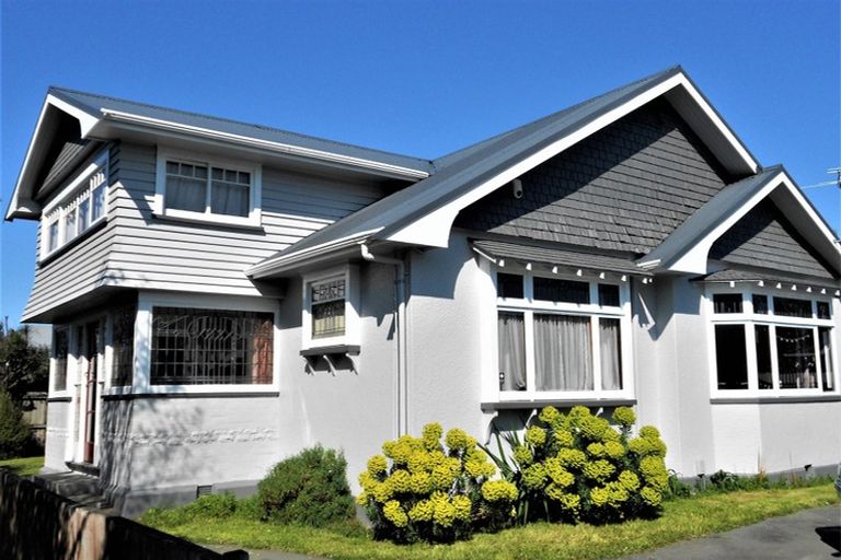 Photo of property in 2/110 Rattray Street, Riccarton, Christchurch, 8041