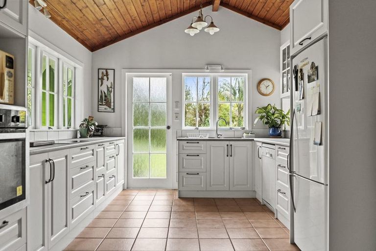 Photo of property in 15 Karaka Drive, Kerikeri, 0230