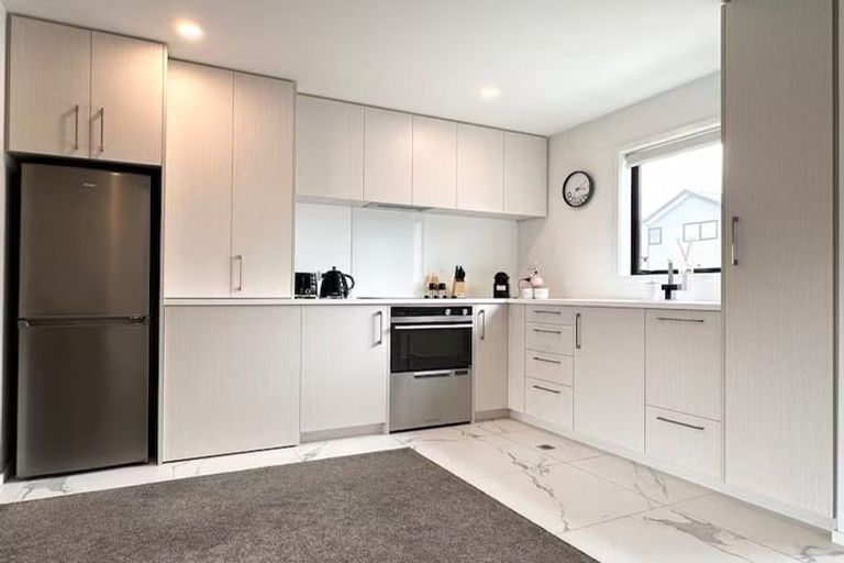 Photo of property in 4/6 Riccarton Road, Riccarton, Christchurch, 8011