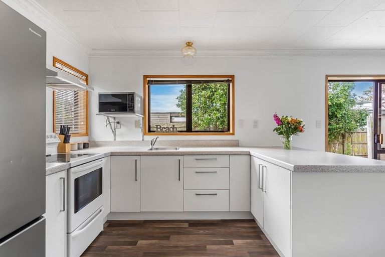 Photo of property in 104b Casement Road, Whangamata, 3620